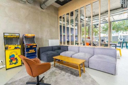 Hacker residence