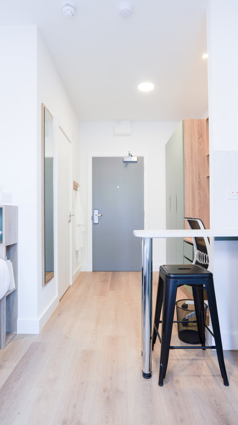 Premium Studio - 2