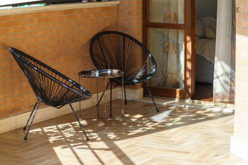 Lovely Apartment in Fiera Roma 