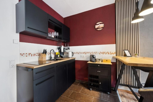 Cosy flat with box-spring bed, terrace and private parking space - Gallery - 7