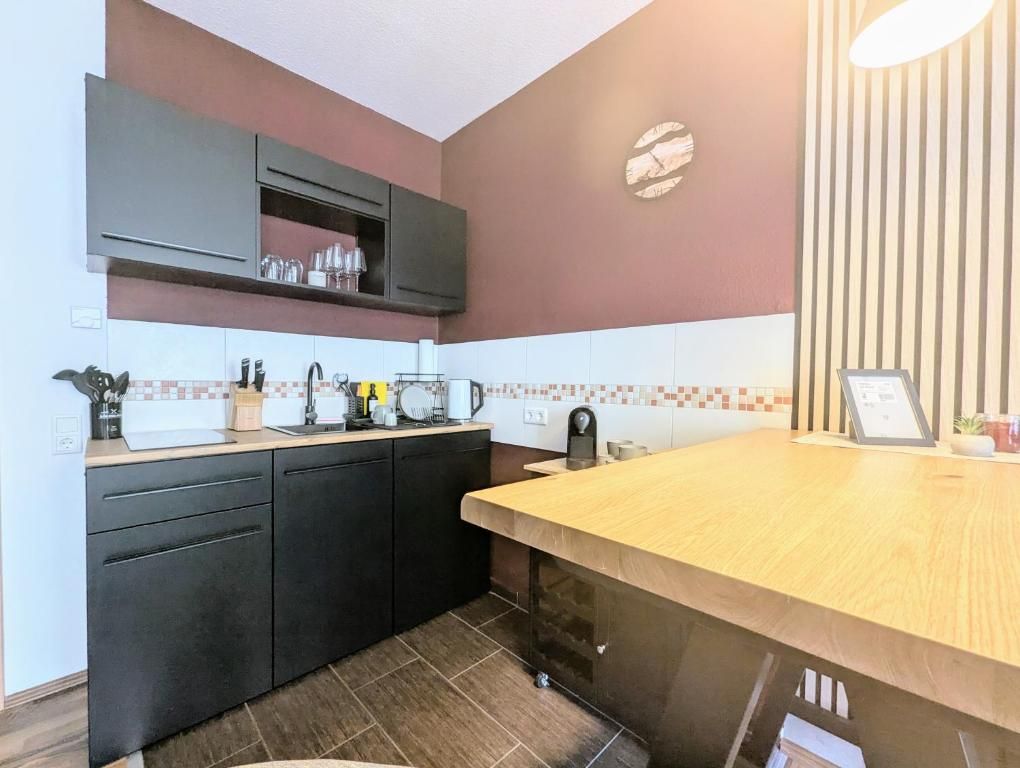 Cosy Flat With Box-Spring Bed, Terrace And Private Parking Space - 8