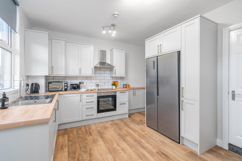 7-trelawn-street-leeds-163029200020261009053345AM