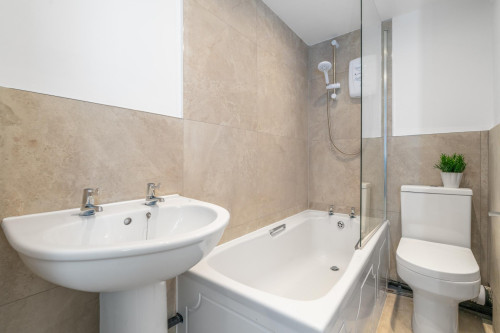 7-trelawn-street-leeds-186010228720261009053356AM