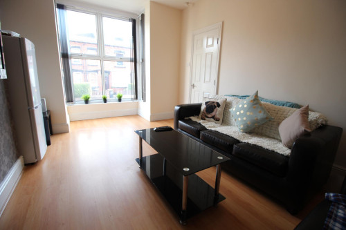 7-trelawn-street-leeds-65377126520260207053136AM