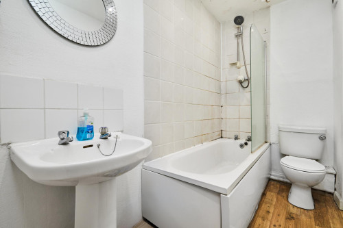 14-trelawn-avenue-leeds-158972767220260214062533AM
