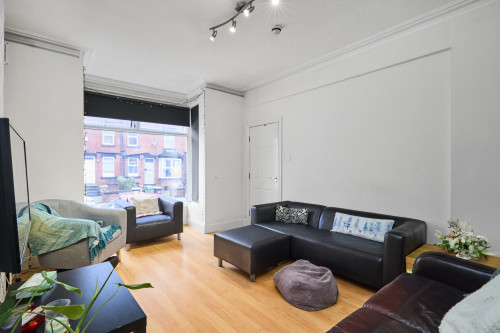 14-trelawn-avenue-leeds-52661006420260214062530AM