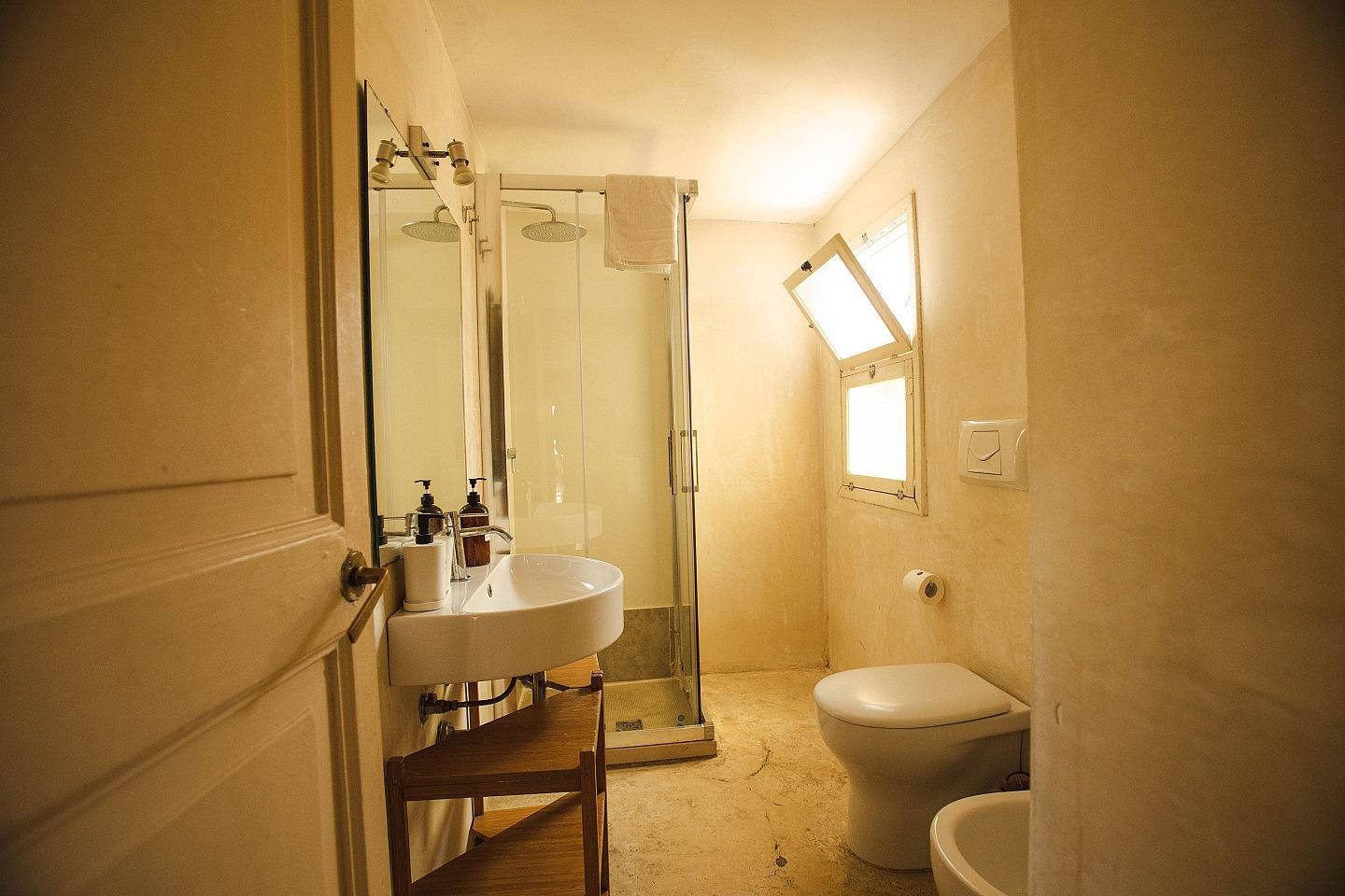 Double Room With Balcony - 9