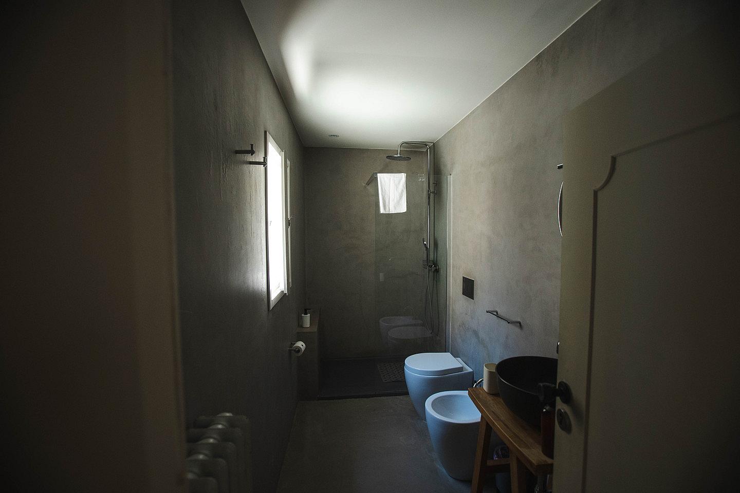 Suite With Private Jacuzzi - 7