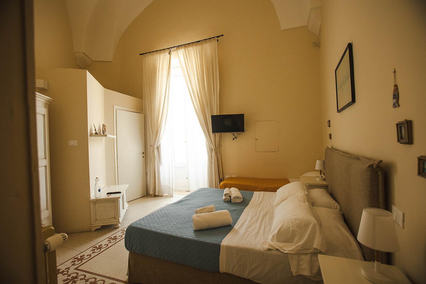 Triple Room With Balcony - 13