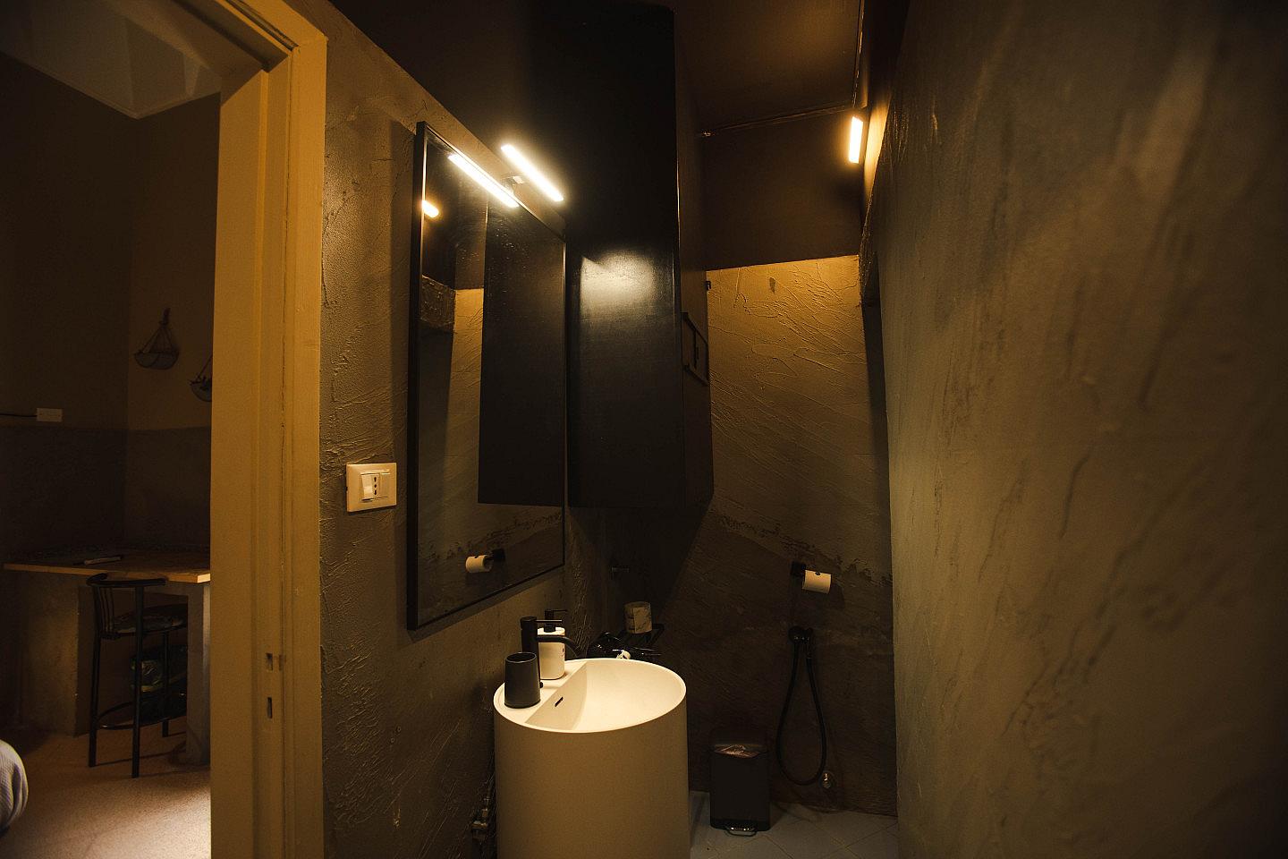 Double Room With Private Bathroom - 4