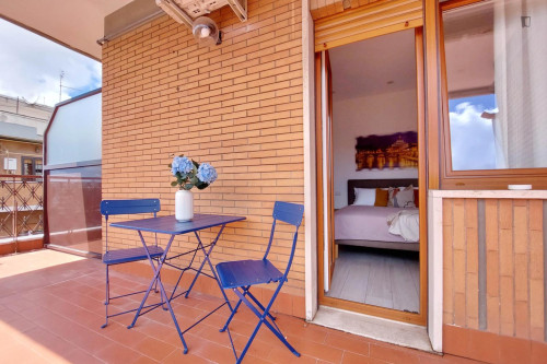 Modern Apartment in Ostia 