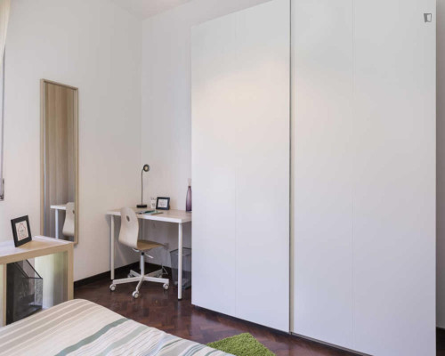 Very cool double bedroom in Saragozza