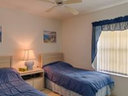 Home  - Gallery - 9