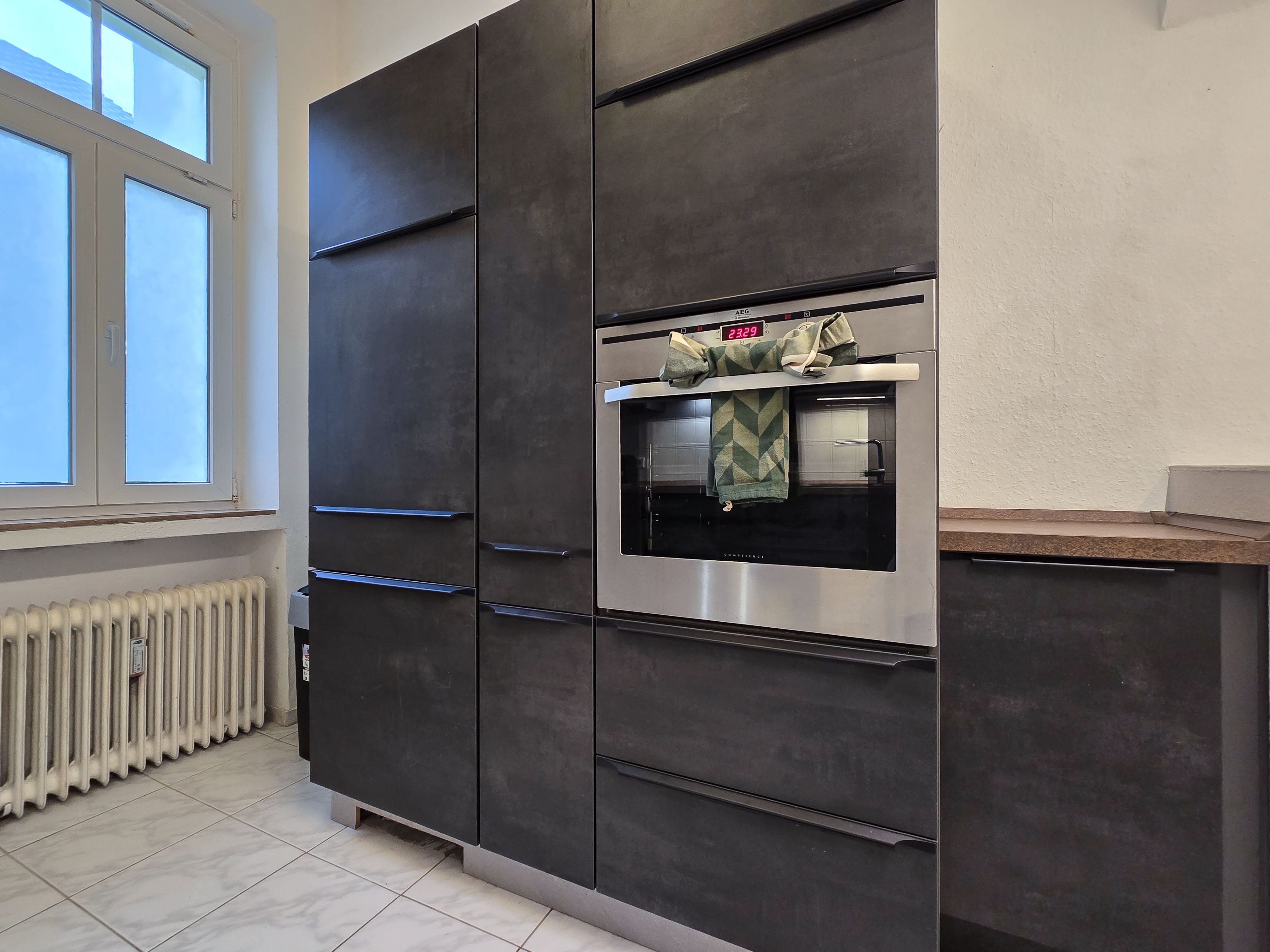 Alpha Apartments: Urban & Spacious: 2br, 4 Beds - 6