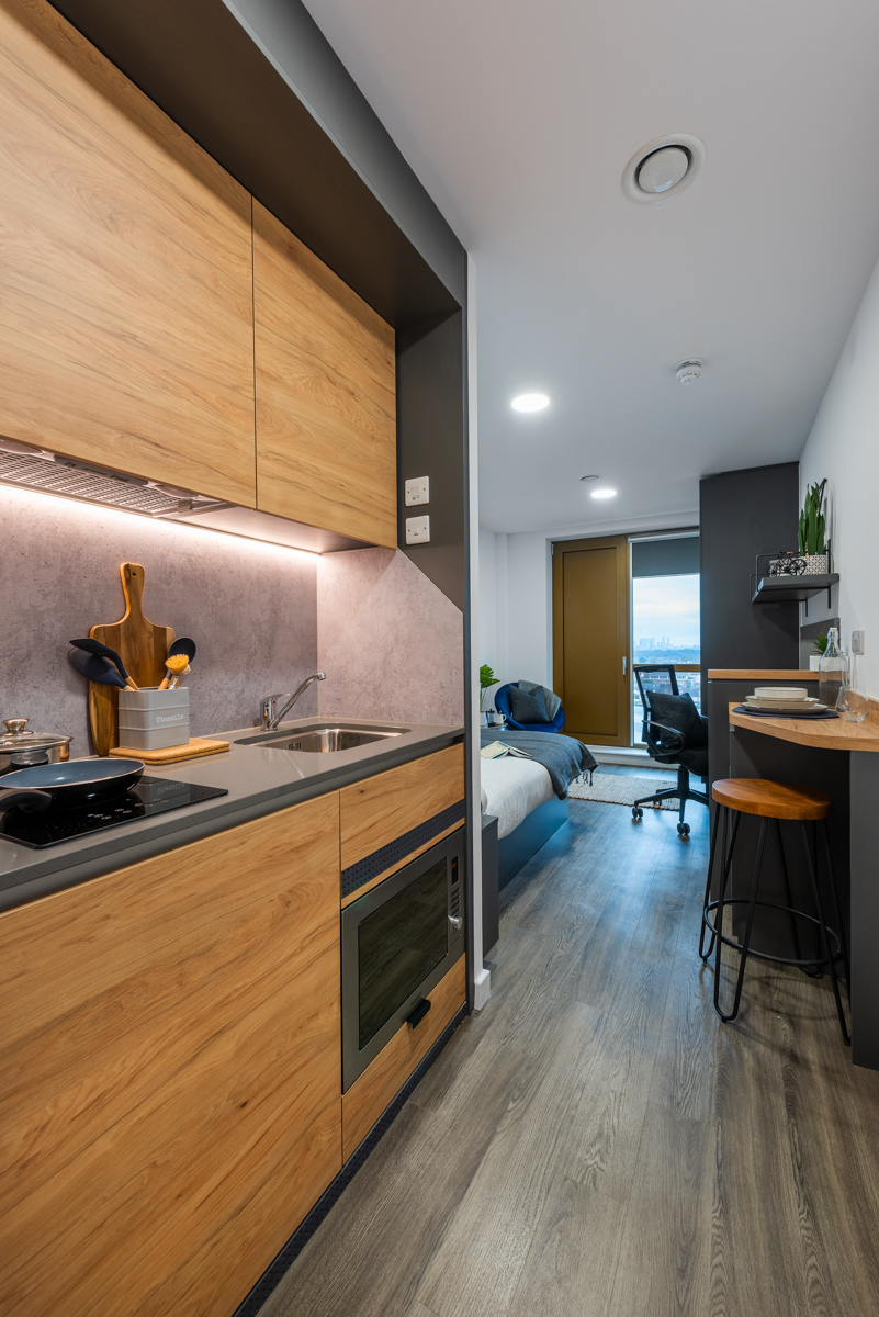 Premium Studio - 4
