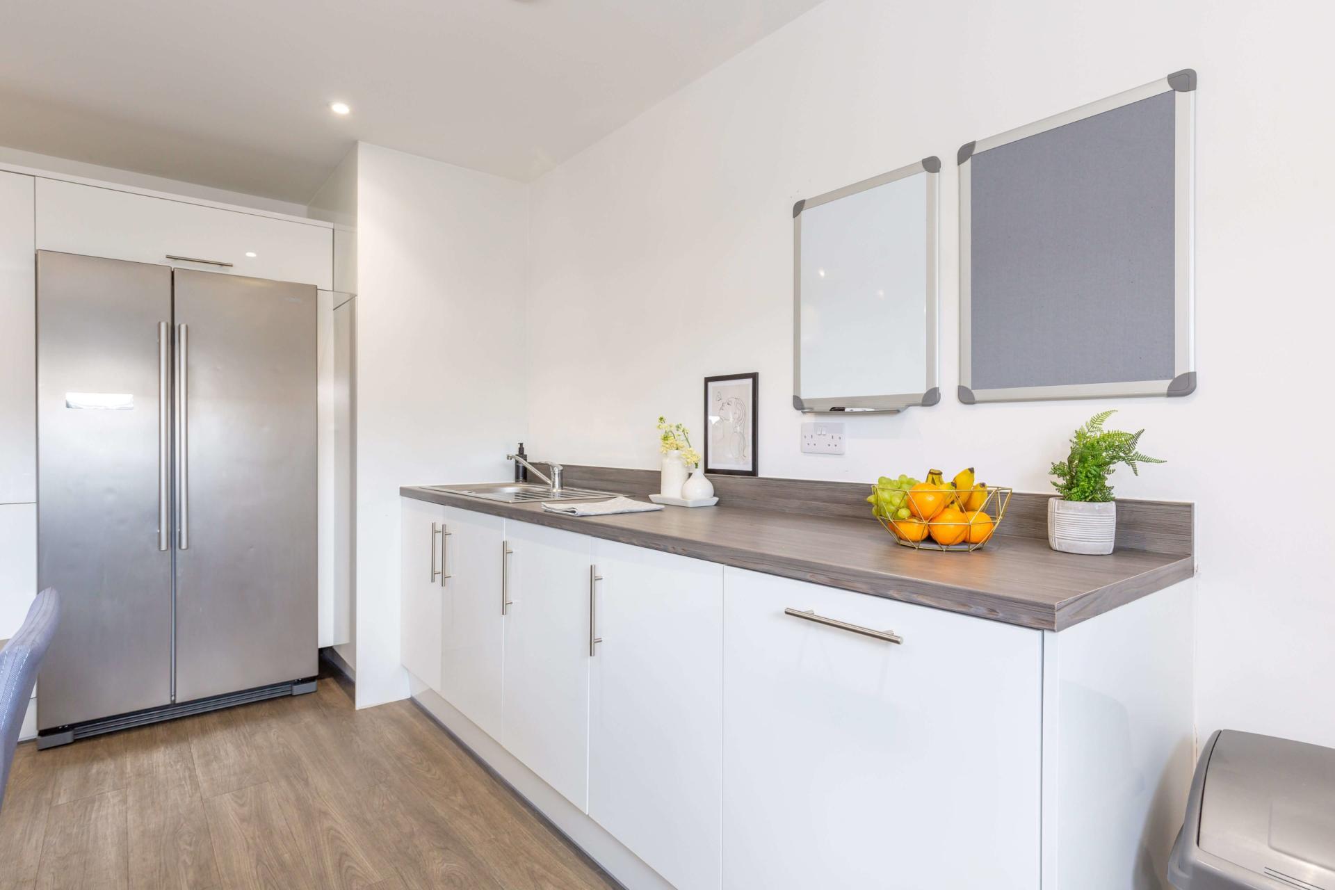 Standard Plus En-Suite - 3