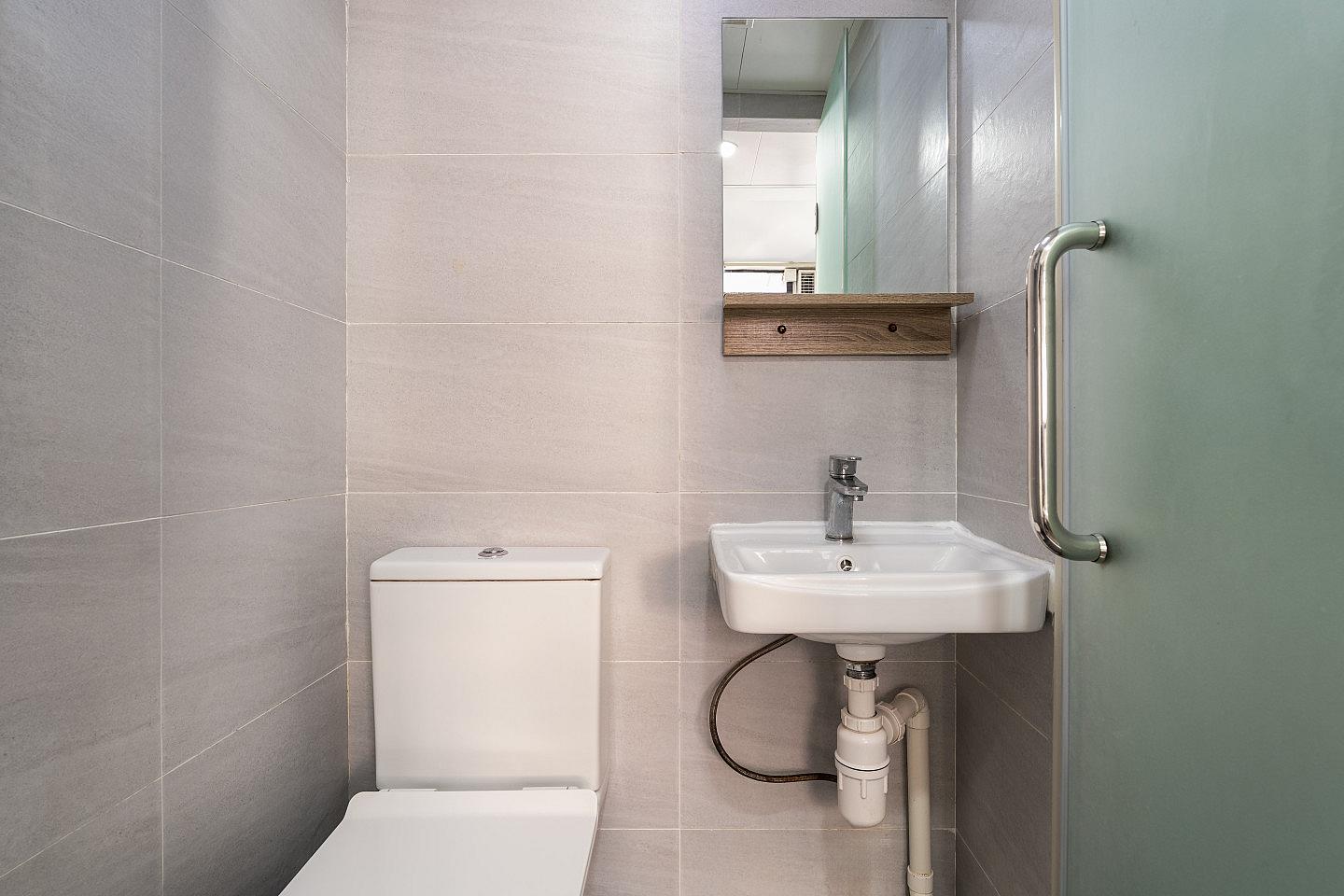  Private Studio A4  -  Stylish Coliving Experience in Yau Ma Tei with Modern Amenities Apartment  - Gallery -  7