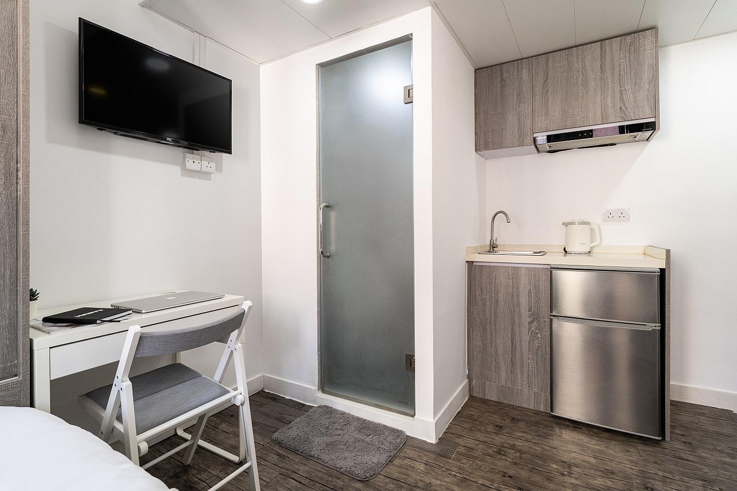  Private Studio A4  -  Stylish Coliving Experience in Yau Ma Tei with Modern Amenities Apartment  - Gallery -  13