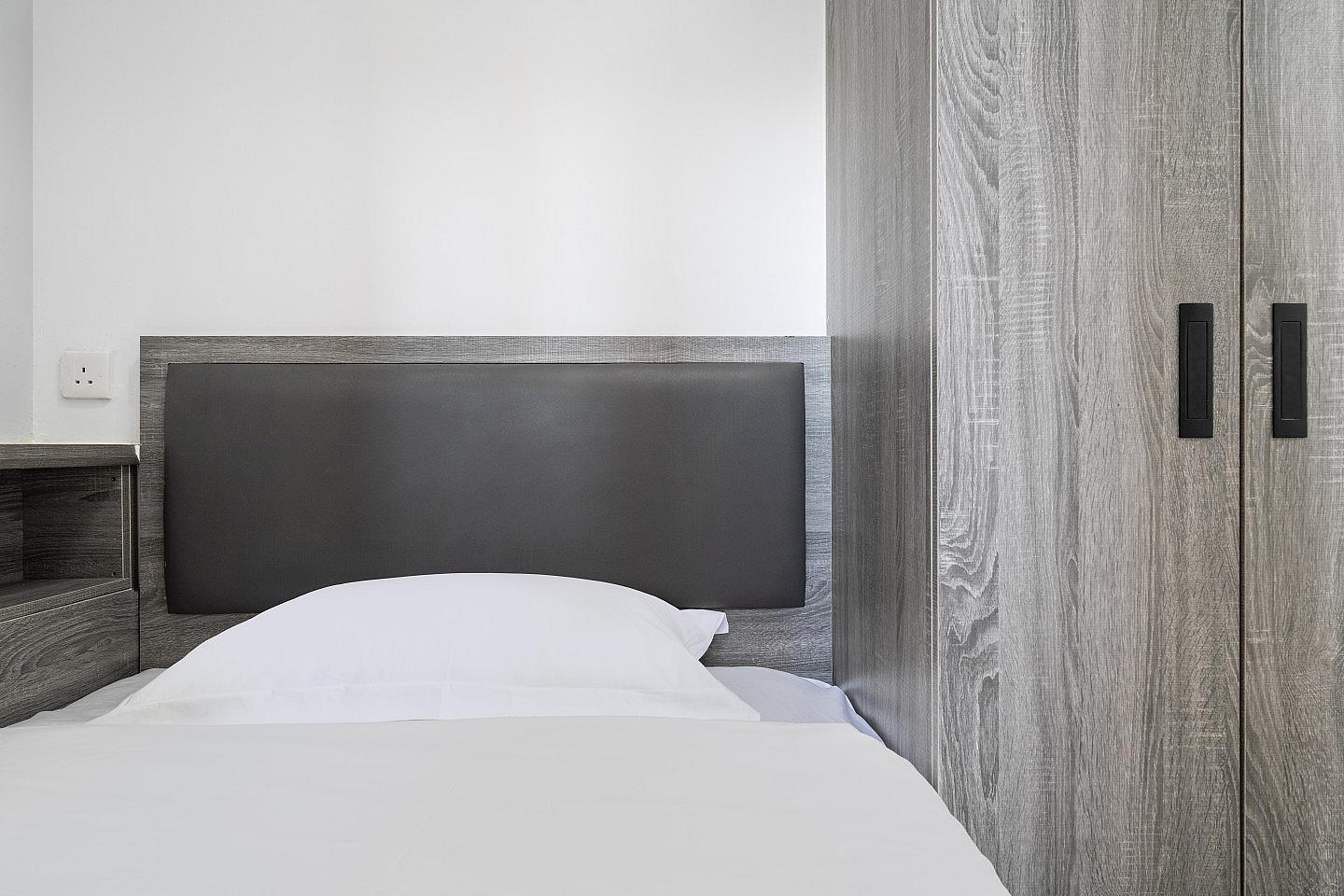  Private Studio B1  -  Stylish Coliving Experience in Yau Ma Tei with Modern Amenities Apartment  - Gallery -  13