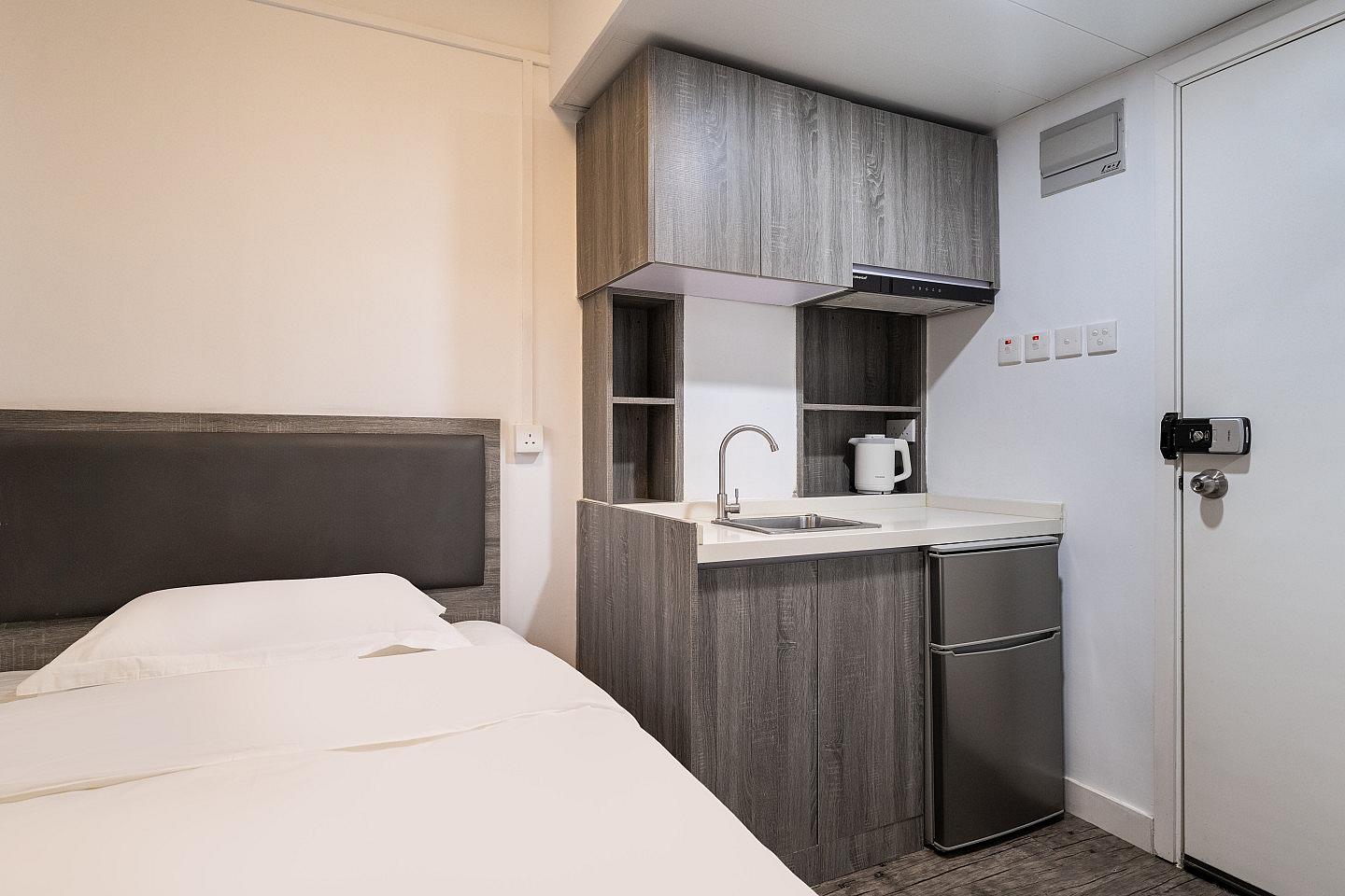  Private Studio B4  -  Stylish Coliving Experience in Yau Ma Tei with Modern Amenities Apartment  - Gallery -  10
