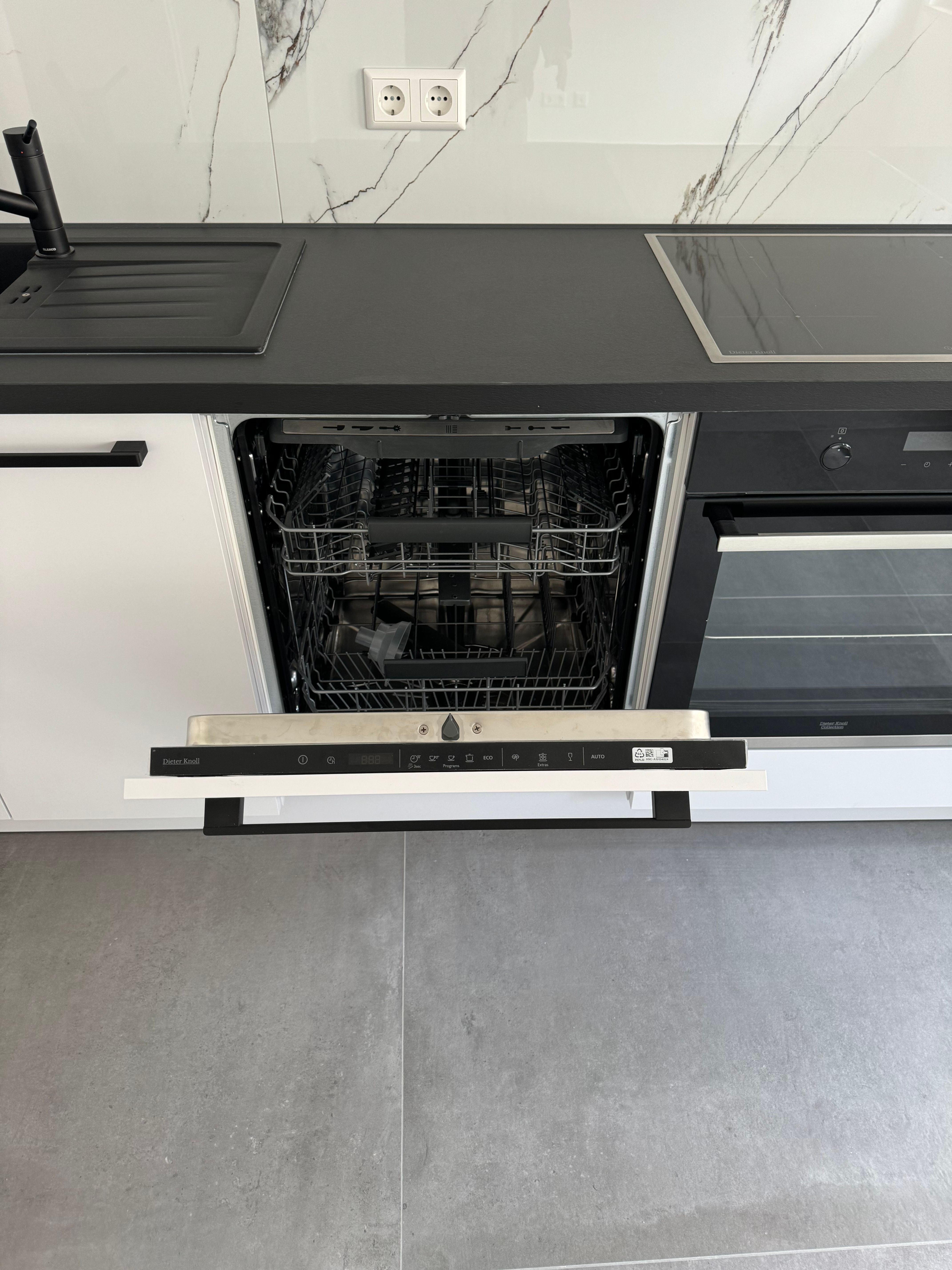  Exclusive Fully Furnished 2-Room Apartment | First Occupancy | Loft Character | A/C | Underfloor Hea  -  Exclusive Fully Furnished 2-Room Apartment | First Occupancy | Loft Character | A/C | Underfloor Heating | Fitted Kitchen  - Gallery -  6