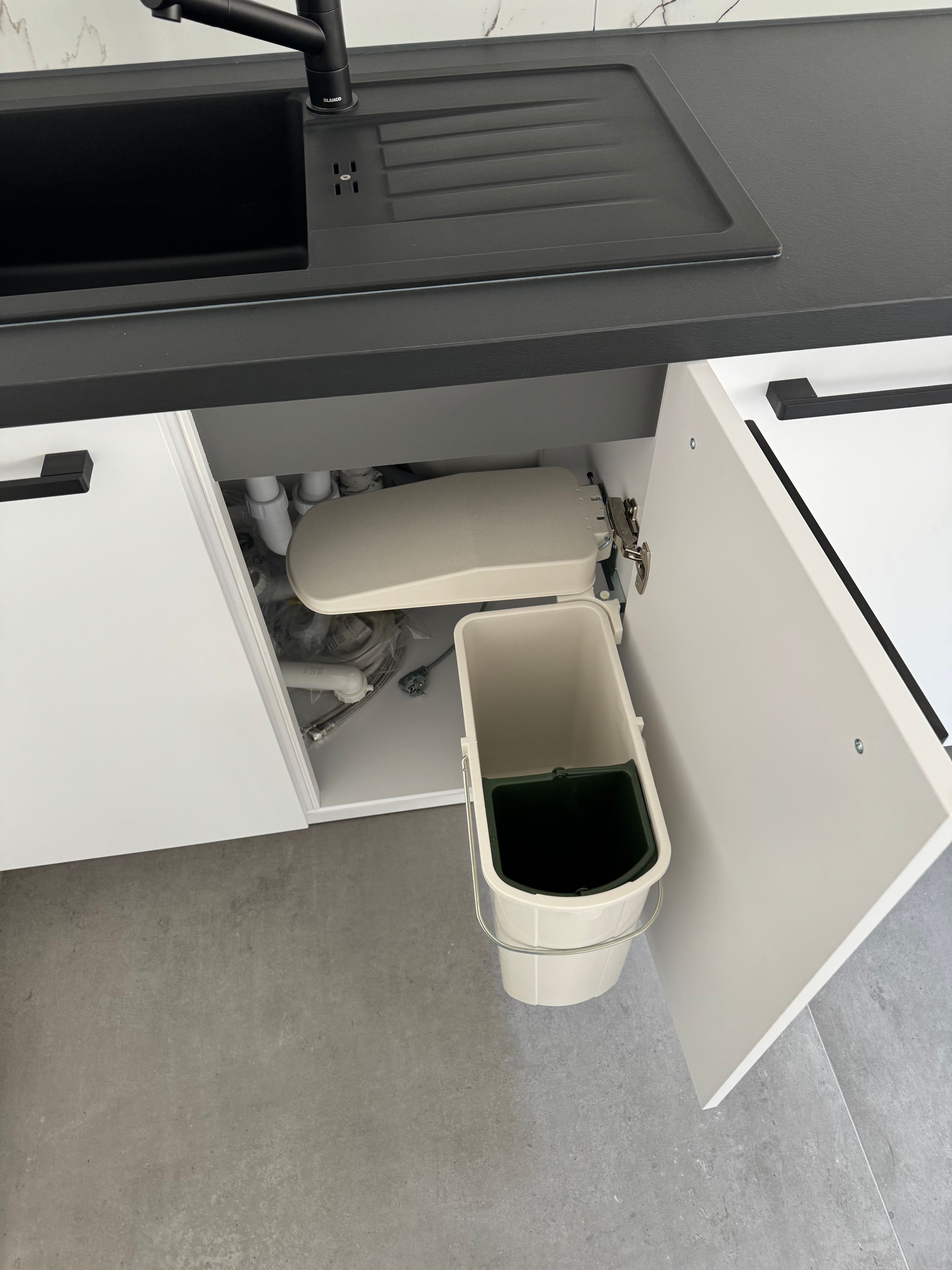 Exclusive Fully Furnished 2-Room Apartment | First Occupancy | Loft Character | A/C | Underfloor Hea - Exclusive Fully Furnished 2-Room Apartment | First Occupancy | Loft Character | A/C | Underfloor Heating | Fitted Kitchen - Gallery - 8