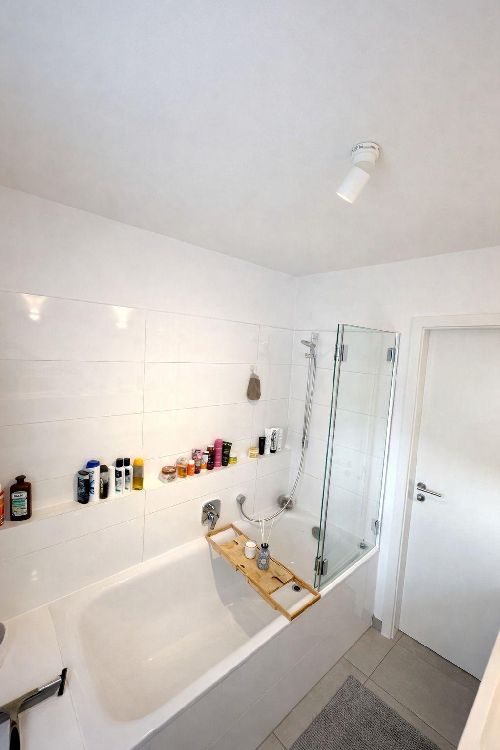 Moderne, Voll Möblierte 2-Zimmer-Erdgeschosswohnung Mit Terrasse Und Garten In Ruhiger Lage In Solin - 2