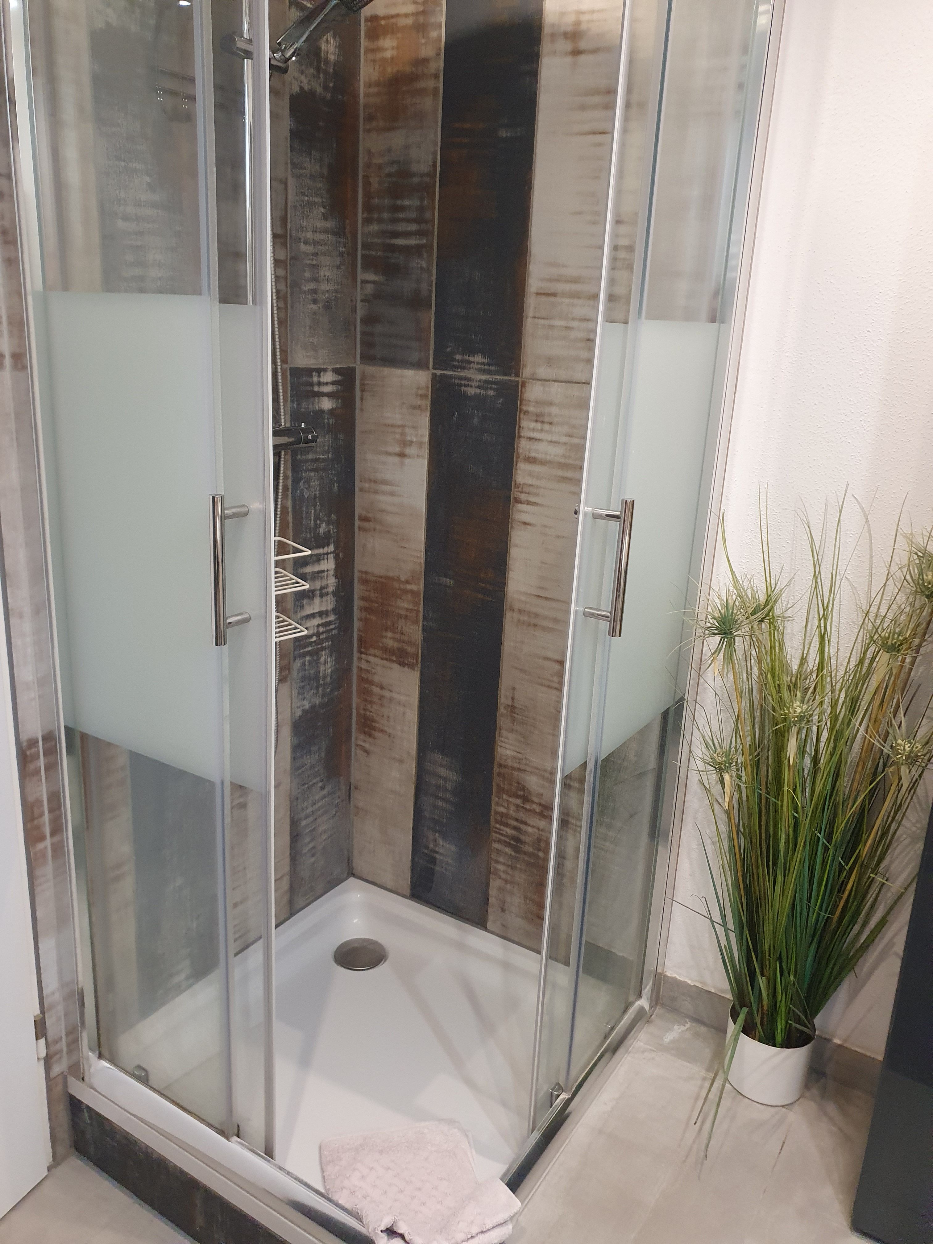  New And Perfect Suite Located In Landshut  -  New and perfect suite located in Landshut  - Gallery -  8