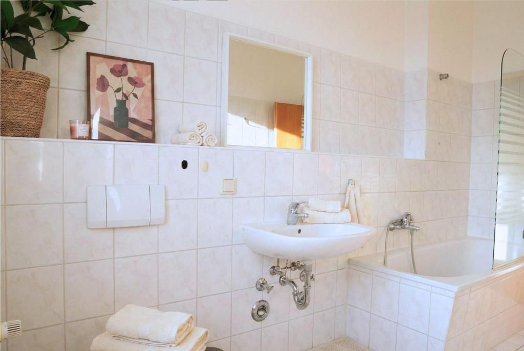 Quiet, Modern Flat For Up To 5 People - Quiet, modern flat for up to 5 people - Gallery - 6