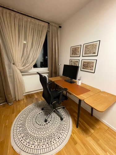 Fully Furnished 3-Room Apartment with Skyline View & 2 Home-Office Spaces – Central Frankfurt - Gallery - 41