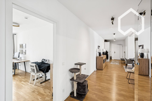 Fully Furnished 3-Room Apartment with Skyline View & 2 Home-Office Spaces – Central Frankfurt - Gallery - 19