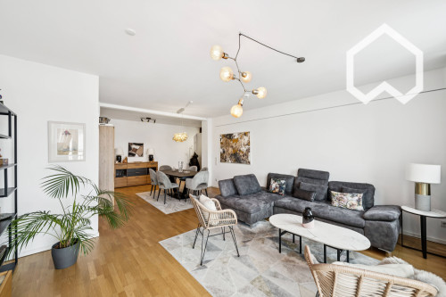 Fully Furnished 3-Room Apartment with Skyline View & 2 Home-Office Spaces – Central Frankfurt - Gallery - 8