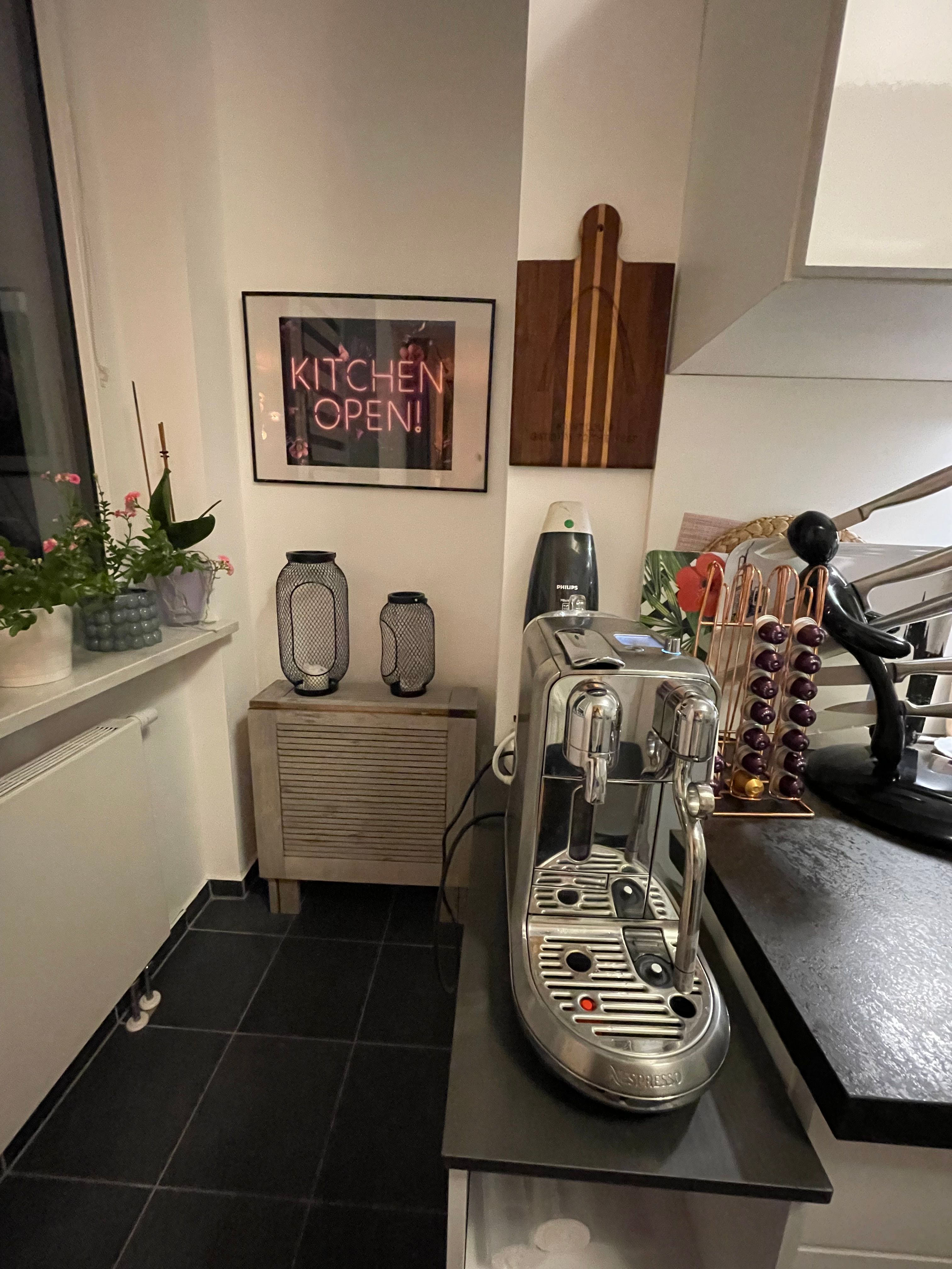 Fully Furnished 3-Room Apartment With Skyline View & 2 Home-Office Spaces – Central Frankfurt - 30