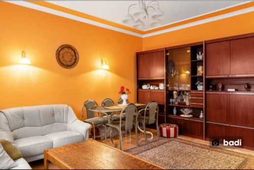 Room in Muschelkalkweg, Berlin for 80 m² with 2 bedrooms