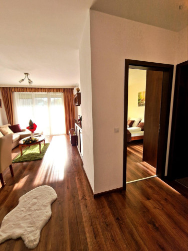 FULLY EQUIPPED, JUST MOVE IN AND RELAX! - Gallery - 11