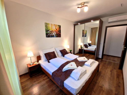 FULLY EQUIPPED, JUST MOVE IN AND RELAX!