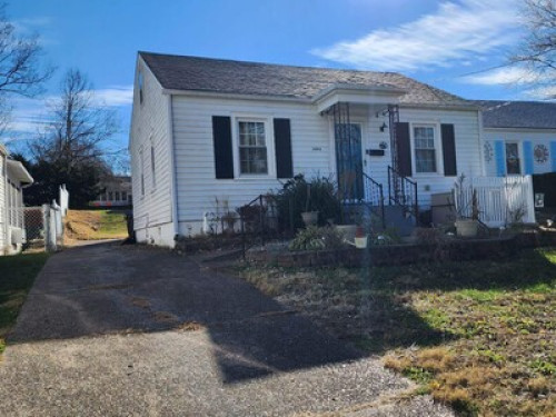 Quaint Relaxing Private BR Waterfro