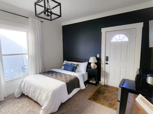 Private Room in Clifton 