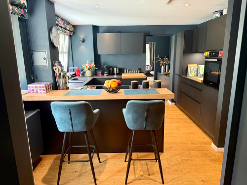 Premium Furnished Apartment for Temporary Living in Wiesbaden – Terrace & Private Garden - Gallery - 6