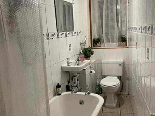 Room walkable to castle