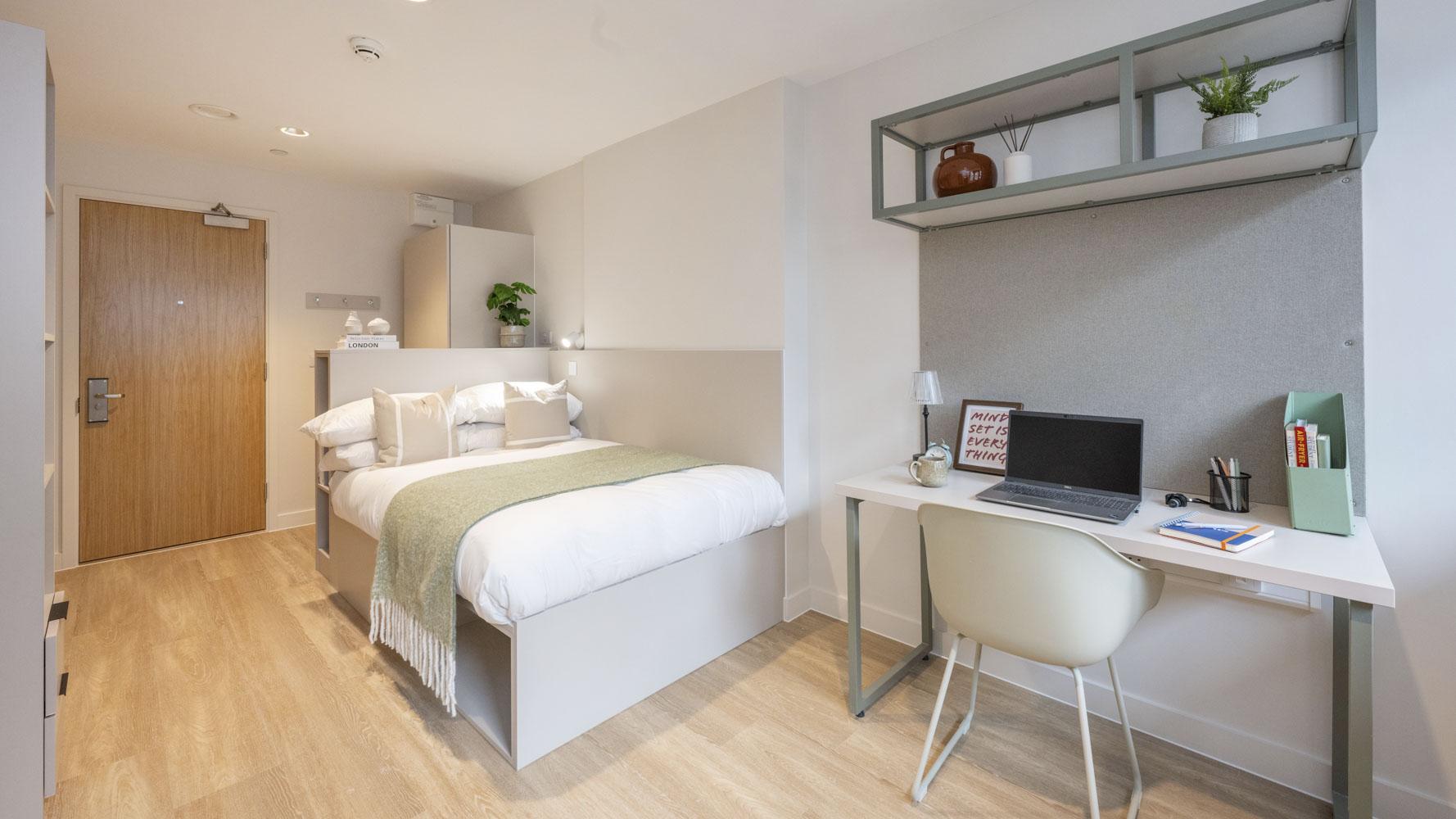 Premium En-Suite - 2