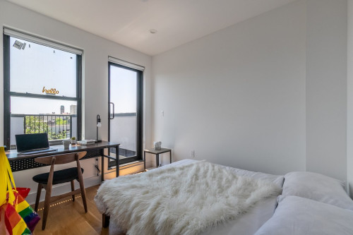 Cozy Private ROOM in Crown Heights: Crown Heights