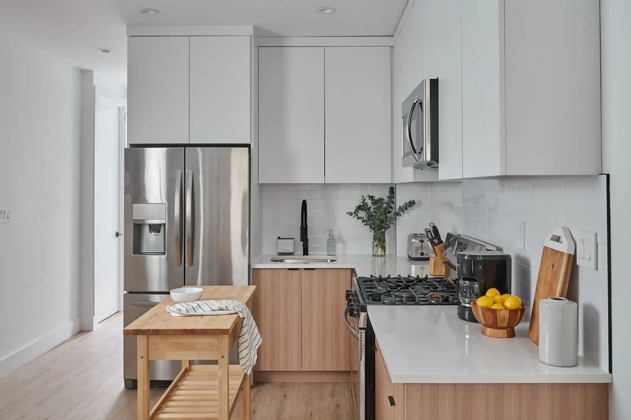  Exquisite ROOM At The Brower House: Crown Heights - Exquisite ROOM At The Brower House  -  Exquisite ROOM at The Brower House: Crown Heights  - Gallery -  9