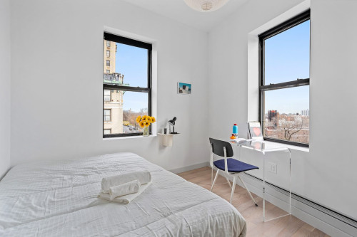 Peaceful ROOM at The Maison on Edgecombe: Washington Heights  - Gallery -  5
