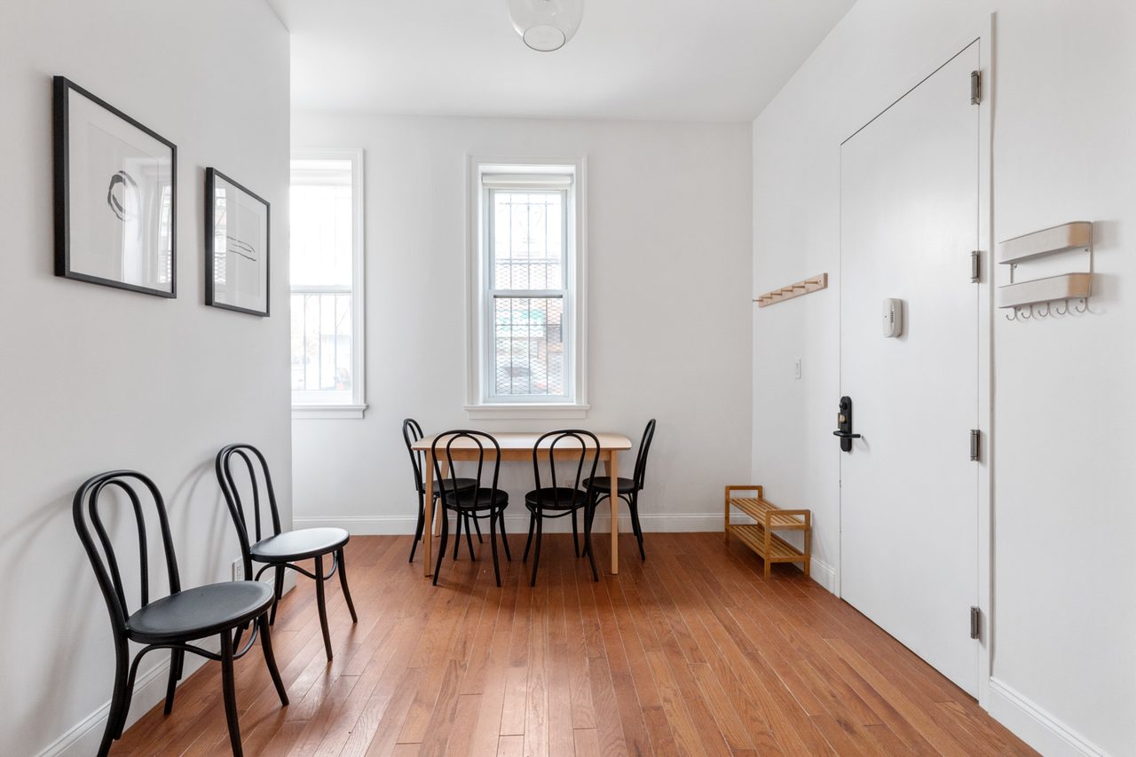 Adorable ROOM At The Monroe House: Bedford-Stuyvesant - Adorable ROOM At The Monroe House - Adorable ROOM at The Monroe House: Bedford-Stuyvesant - Gallery - 27
