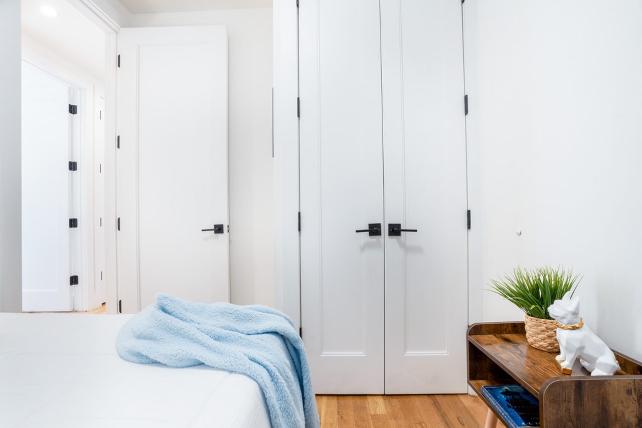  Enchanting ROOM At The Seneca House: Ridgewood - Enchanting ROOM At The Seneca House  -  Enchanting ROOM at The Seneca House: Ridgewood  - Gallery -  20