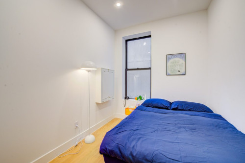 Absolutely ROOM at The Central Park Manhattan House: Upper West Side