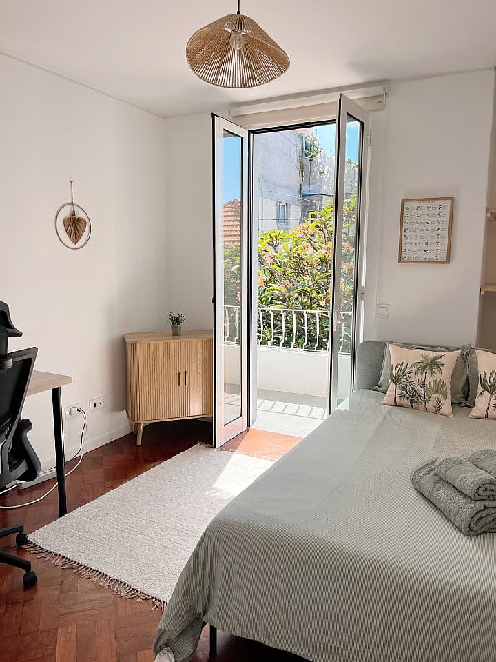 Private Double Room With Sea View Balcony - 7
