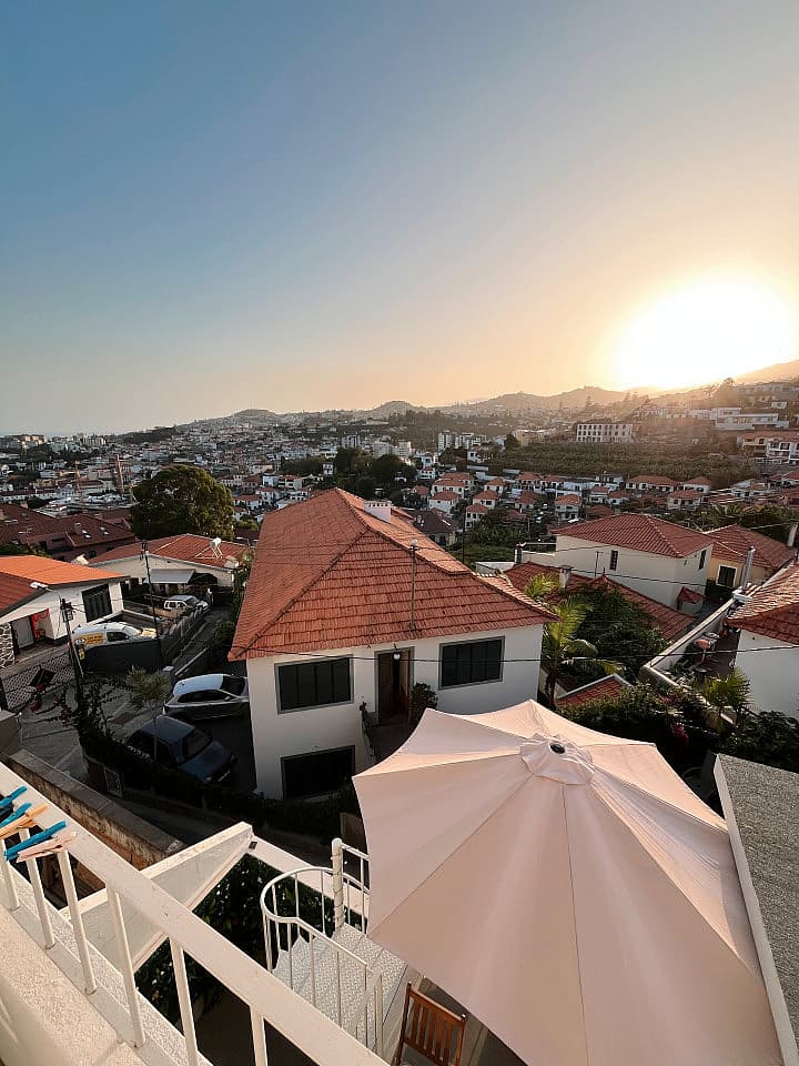 Private Double Room (Suite) With TV & Mountain/Sea View Balcony - 10