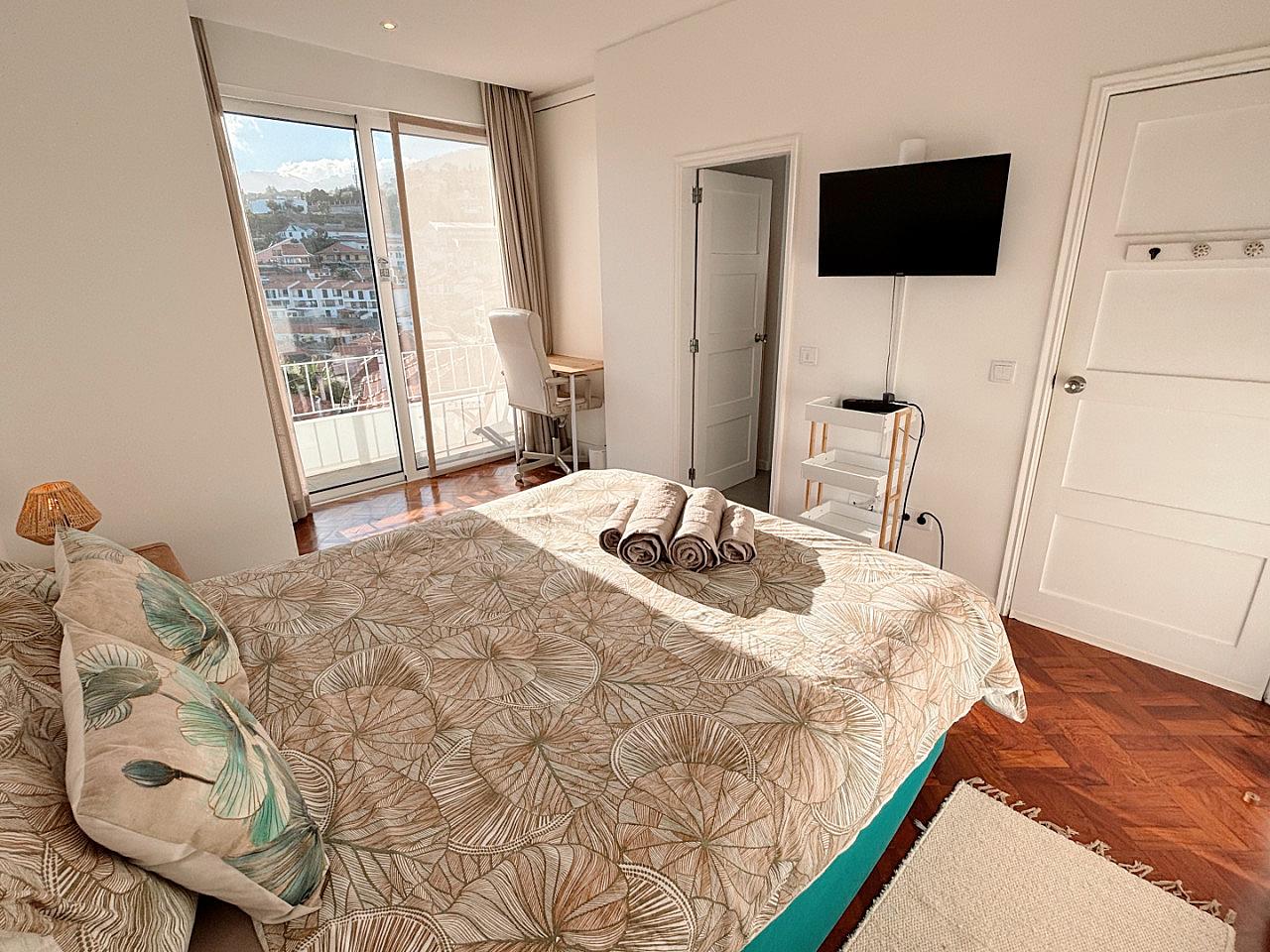 Private Double Room (Suite) With TV & Mountain/Sea View Balcony - 13